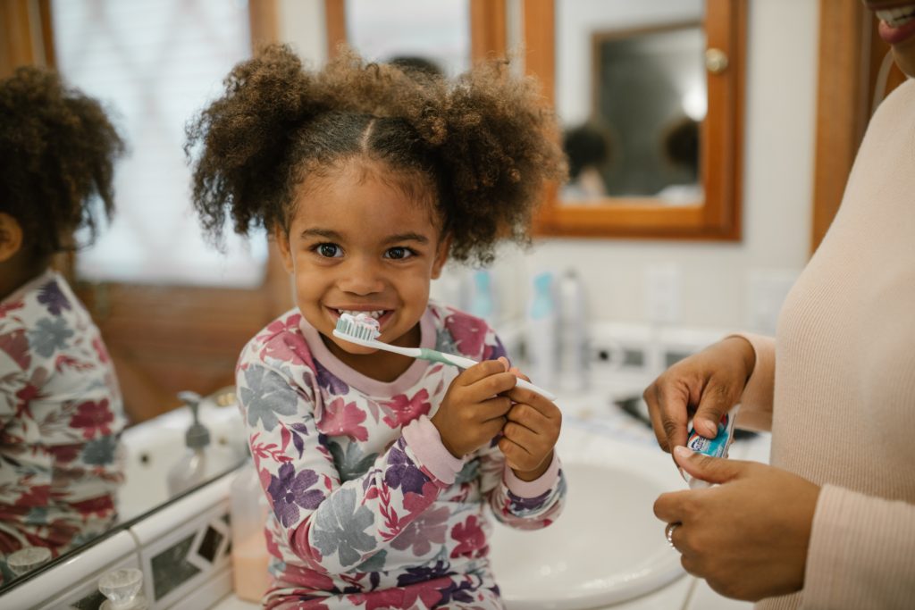 5 Tips for Teaching Kids to Brush Their Teeth
